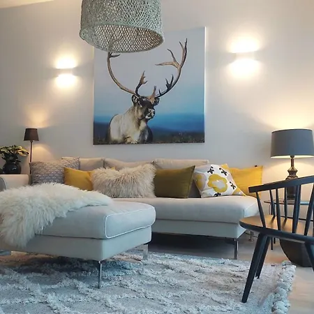 Arctic Luxury Apartment *